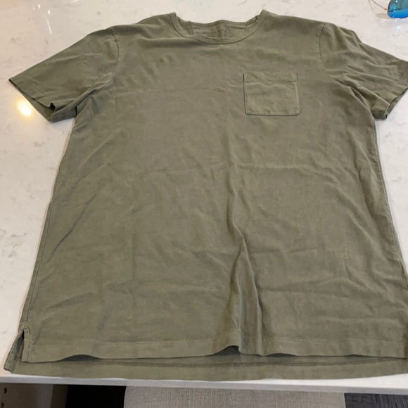 Banana republc authentic tee XL 100% supima cotton